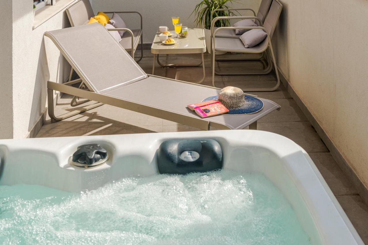 New Deluxe Jacuzzi Apartment Ana ドゥブロブニク エクステリア 写真